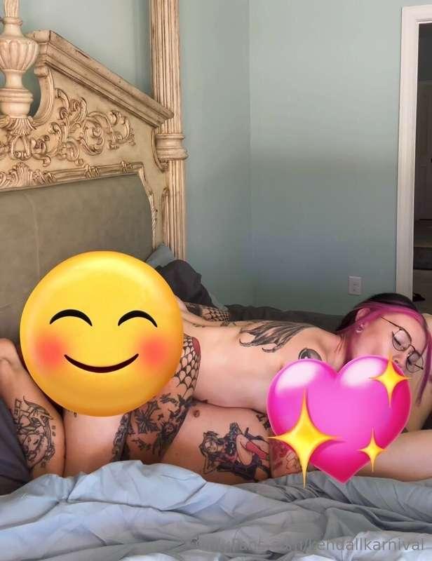 New video and photo pack teaser 🥰