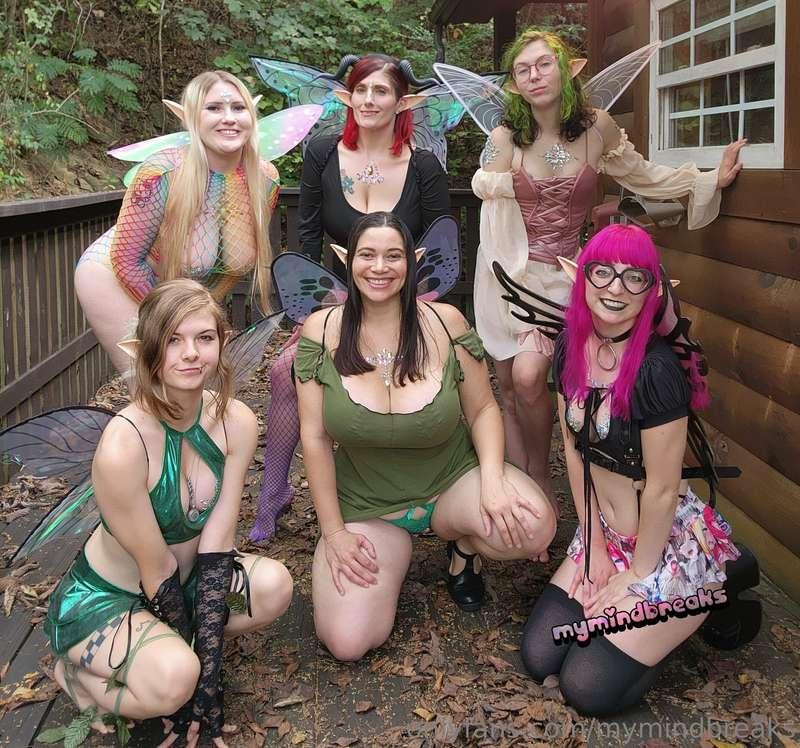 Aren't we the cutest fairies ever? @galebkitty @nami3neko @i..