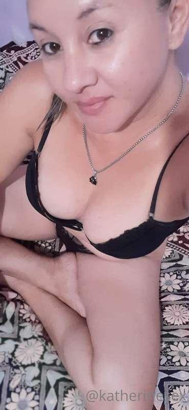 Do you want to spend a different weekend Daddy??? 😍 @katheri..