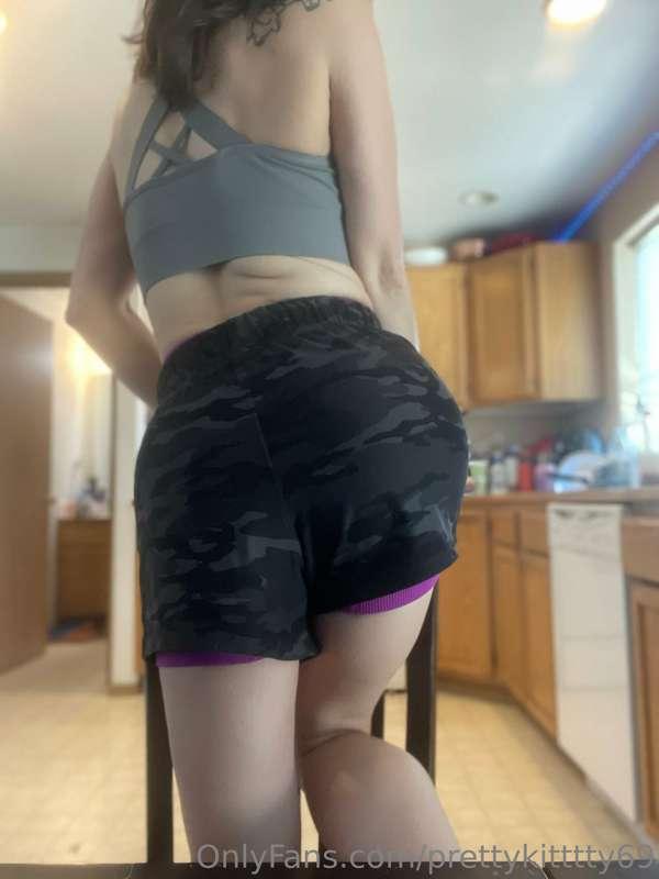 todays a busy errands day.. don’t forget to send your baby g..