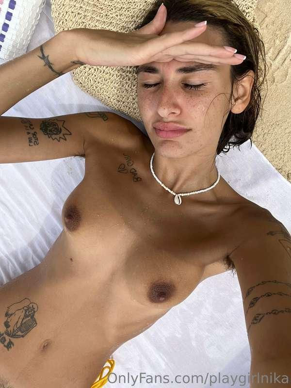 playgirlnika image #0