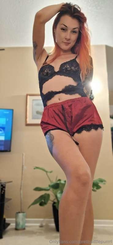 It's okay, my camera can't focus either around me 😉