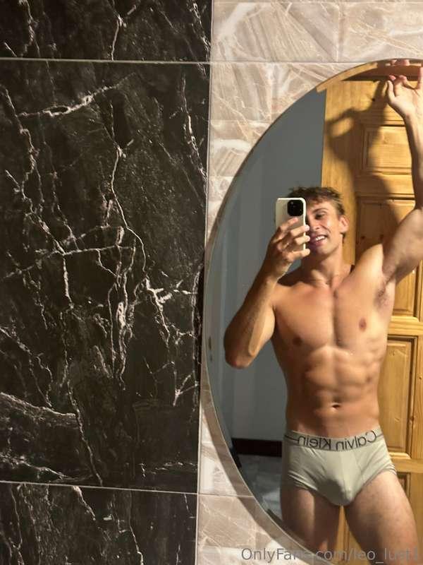 leo_lust1 image #0