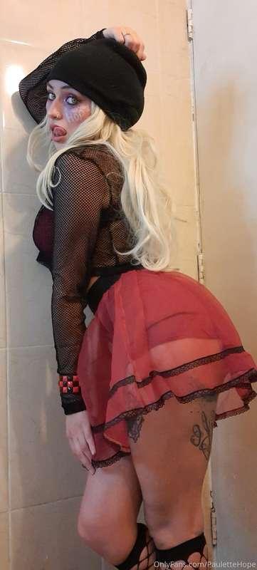 😏😈Como va su sábado mis washitos piola😈😏

Les deje un mensaj..