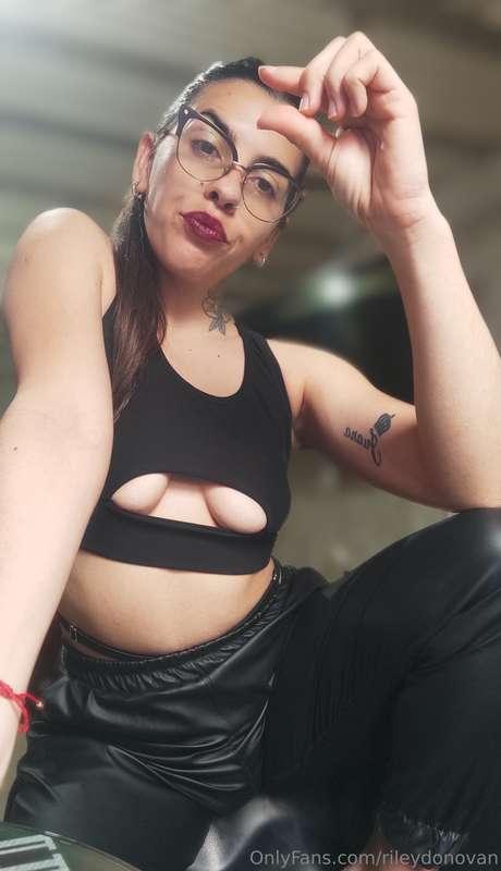 This is a perfect angle to worship me 😌
