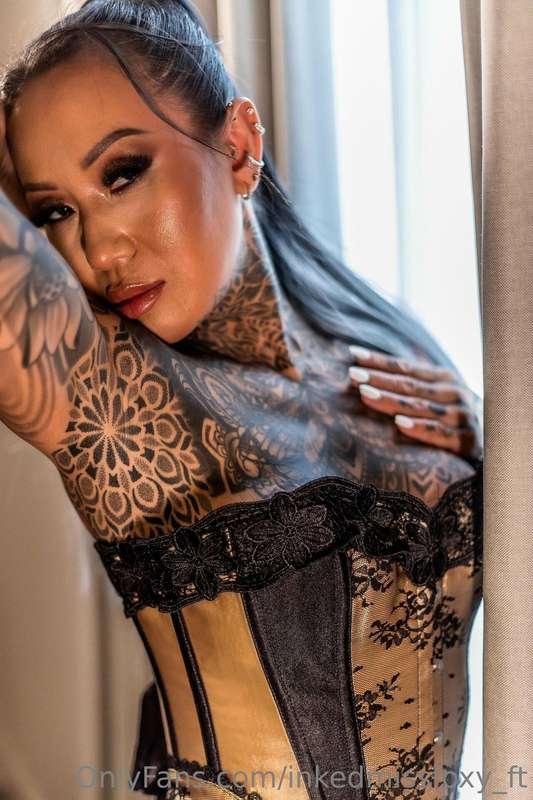 Eyes that can seduce you 😈