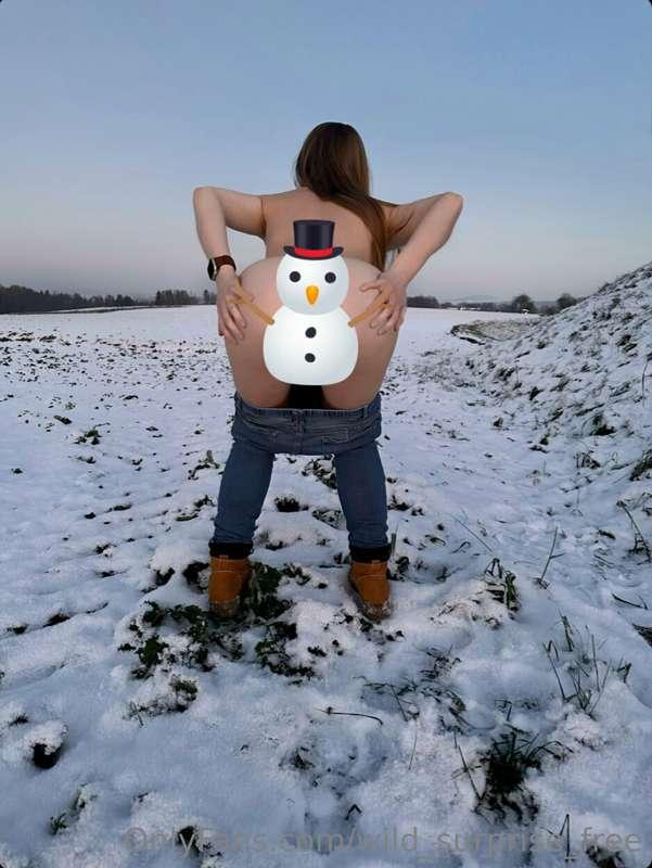 Having fun in the snow. ❄️