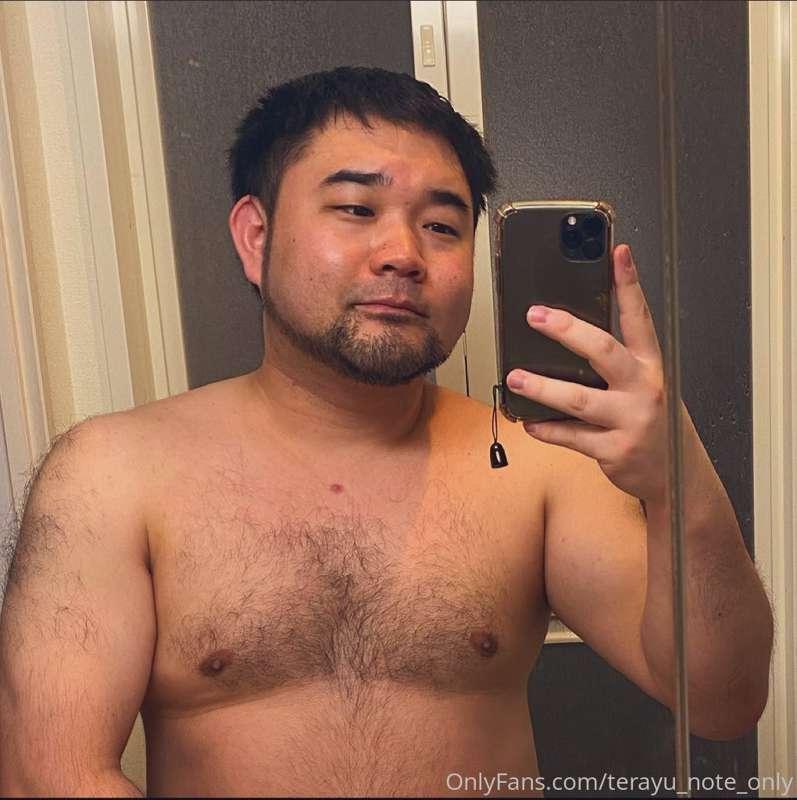 昨日のエネマグラ動画にチップをくれた人にはもう少しエッチなコンテンツを送りたいと思っています！明日の夜には送るので待って..