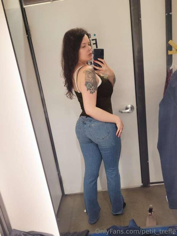 Trying on some new jeans!