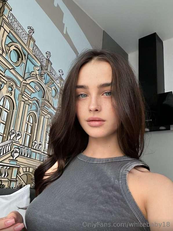 SUBSCRIPTIONS FREE ONLY NOW 😇 @cutie_candy 😇 My friend @cuti..