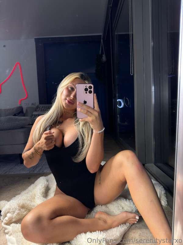 dm me.. im waiting for youuu 🫶🏻