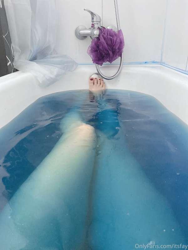 💦
