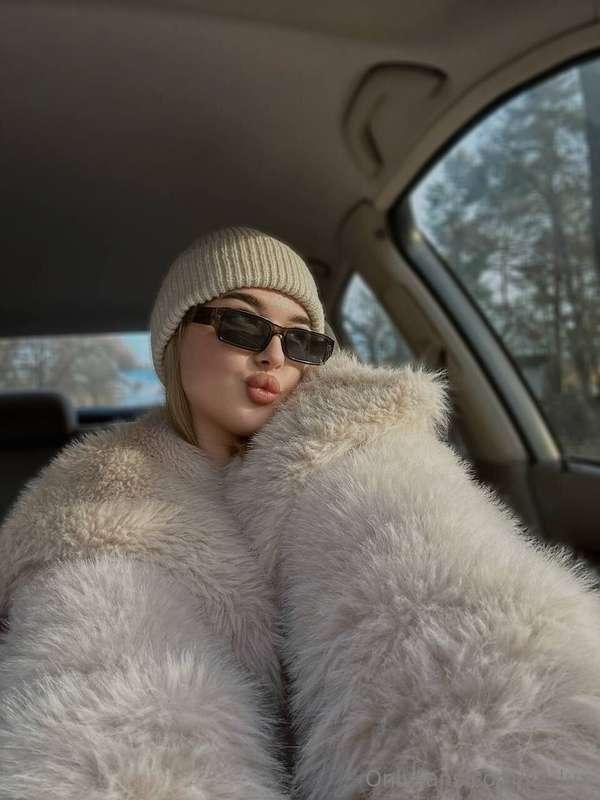 💋