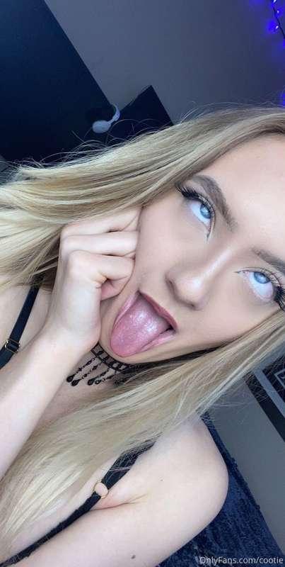 Goodnight ya cum sluts 🤤😴