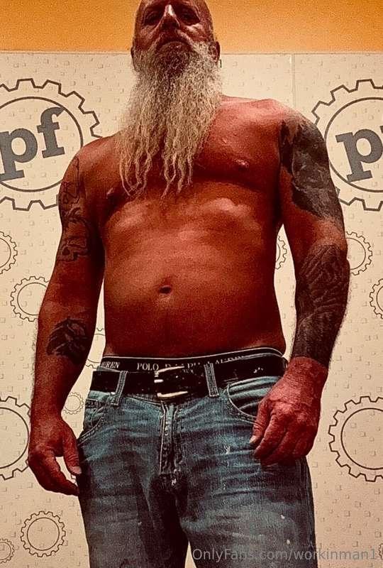 I know I have clothes on☺️. Have a great day 