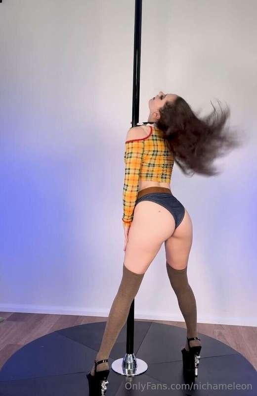 Cowboy Pole Dance AND Role Play talking video!!!I felt so cu..