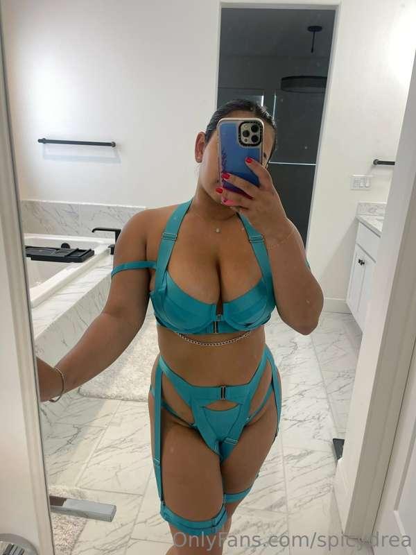 feelin so sexy