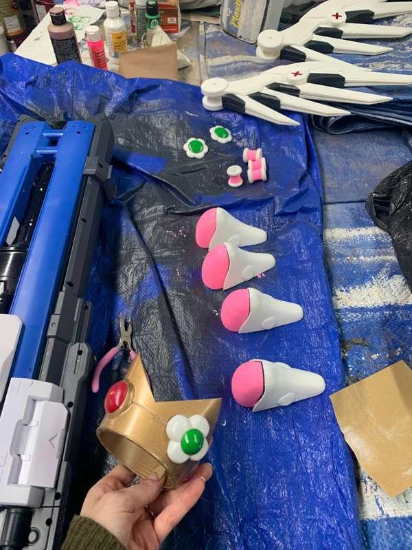 I have been crafting like crazy for ALA - a few rando props ..