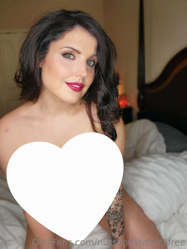 Celebrating Mother's Day today! My other page @elizabeth.mon..