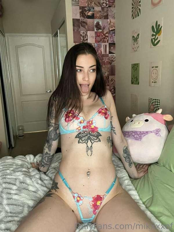 mikxluv main image