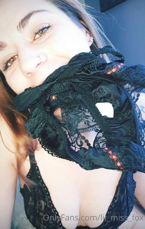 💋🖤