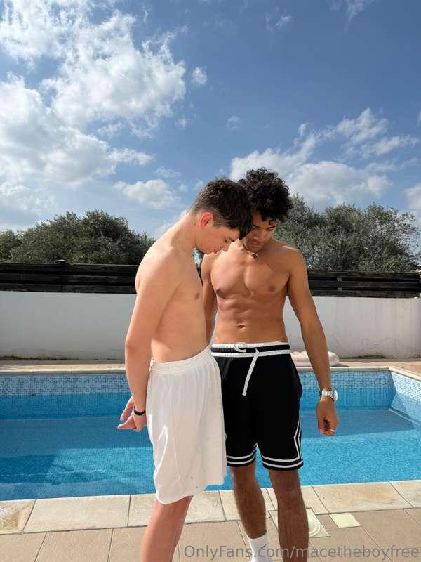 Mine to play with 😈 @codyevansx 