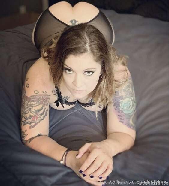 Check out this curvy, southern, tattooed MILF ready to fulfi..