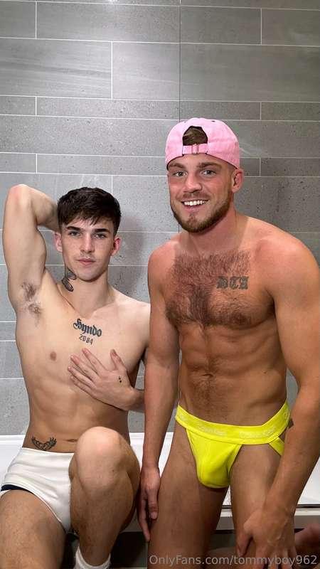 Come and check out our collab 😈💦