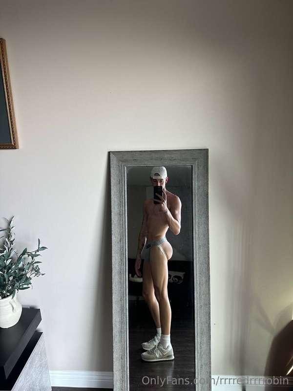 Imagine this is you😈🥵 DM me for full video💦