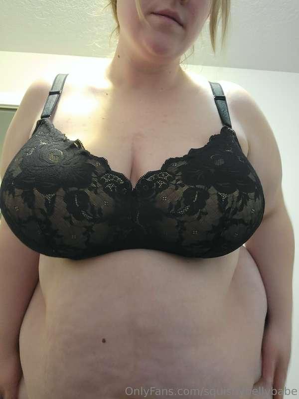 Just got a new bra!  If you can guess my bra size correctly ..