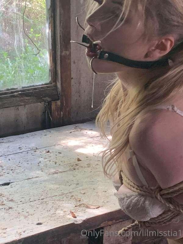 lilmisstia1 image #1