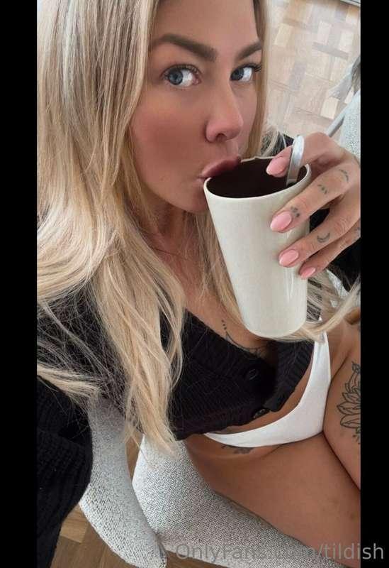Good morning 😘 hope u have a sexy day 😏