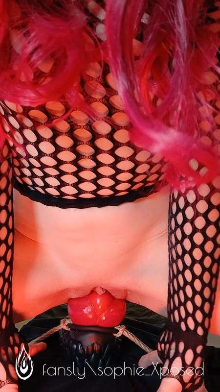 sophie_xposed image #3