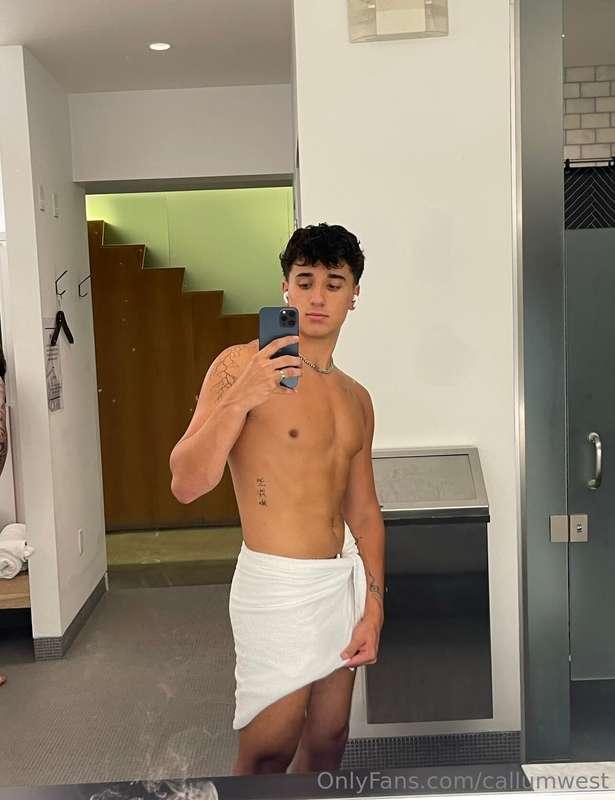 Wanna join me ? 😏