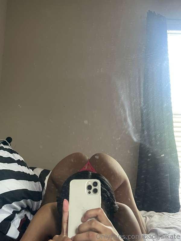 badgalkate image #0