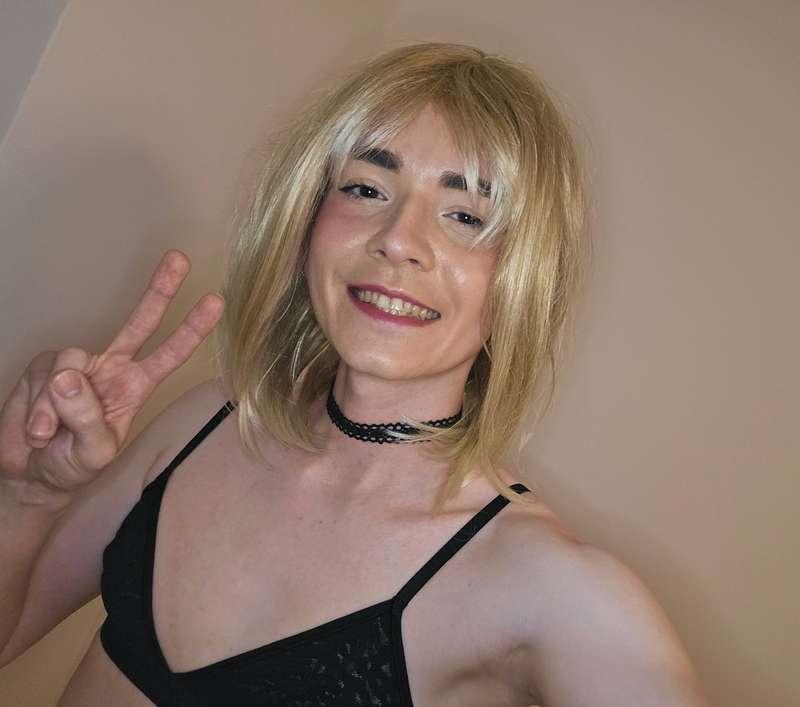 prettyboi2000x image #1