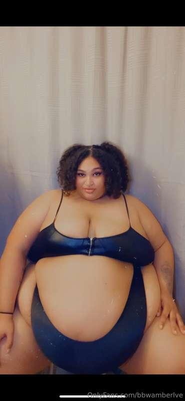 Don’t talk. Just feed and worship me 🍟