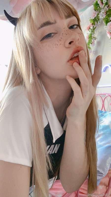 indigowhite image #51