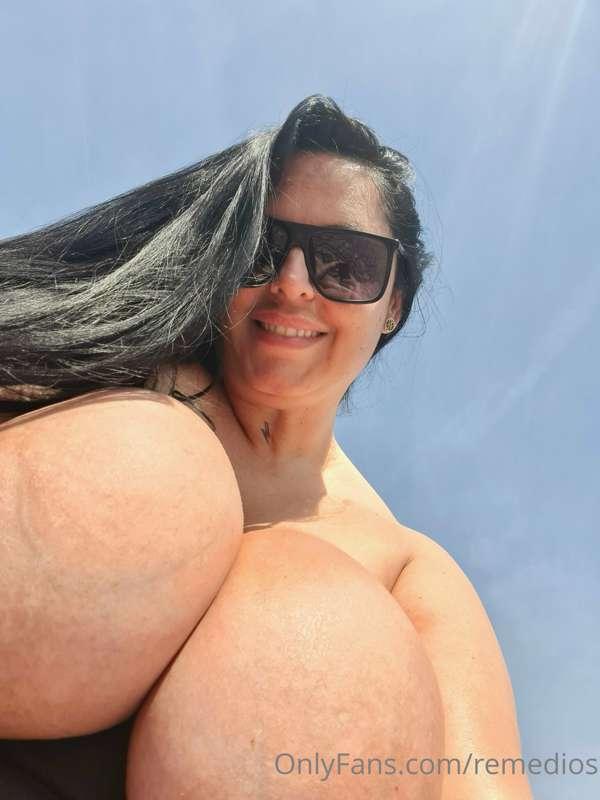 I love the sun!!! And u?