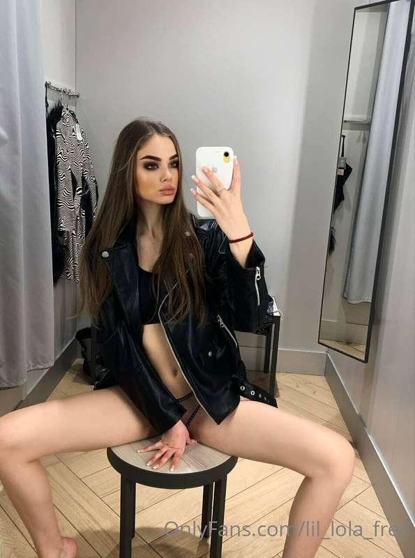 Can you help me pick out some new underwear? 😋😇