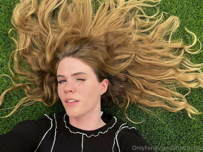 What do you call being attacked by a lawn?  Grass-ault 😂🙌
