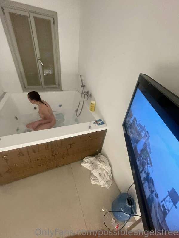 Hot 🛁