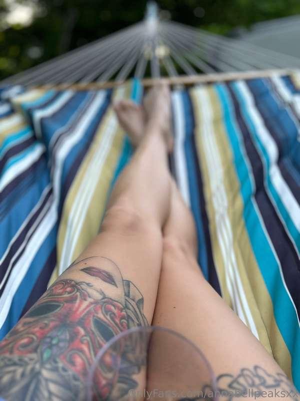 It’s relax time… this hammock fits two! Who should join me h..
