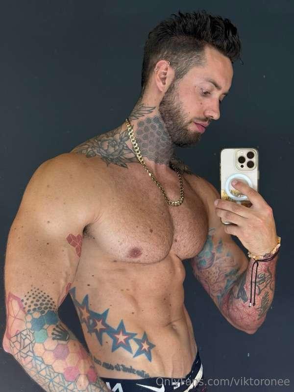 💥 I'm playing fast today:- $5 USD: a confession from me- $10..