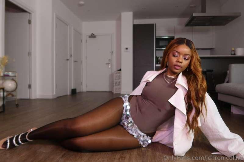 😘