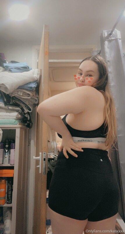 Loving these booty shorts!??