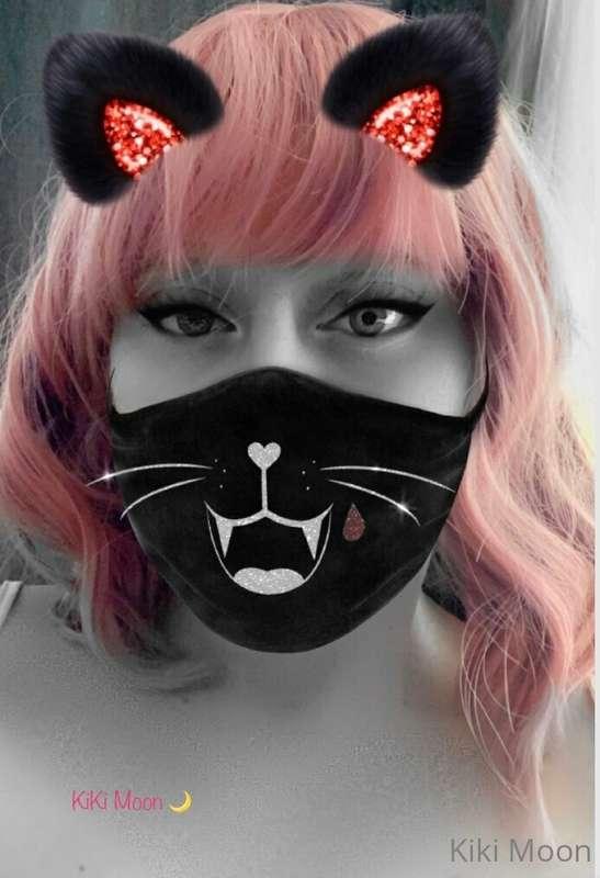 Sexting Sale Now!! 200$ worth of naughtiness for only 30$!!!..