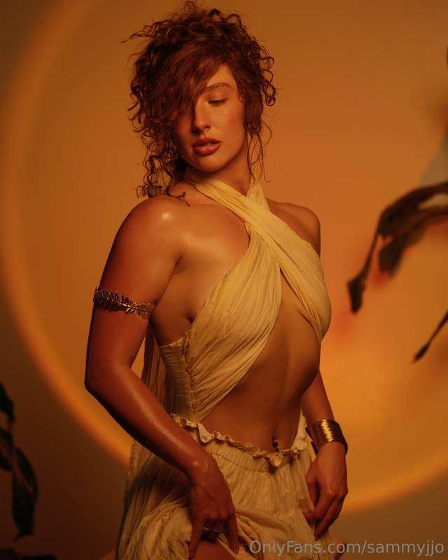 Golden 🫦