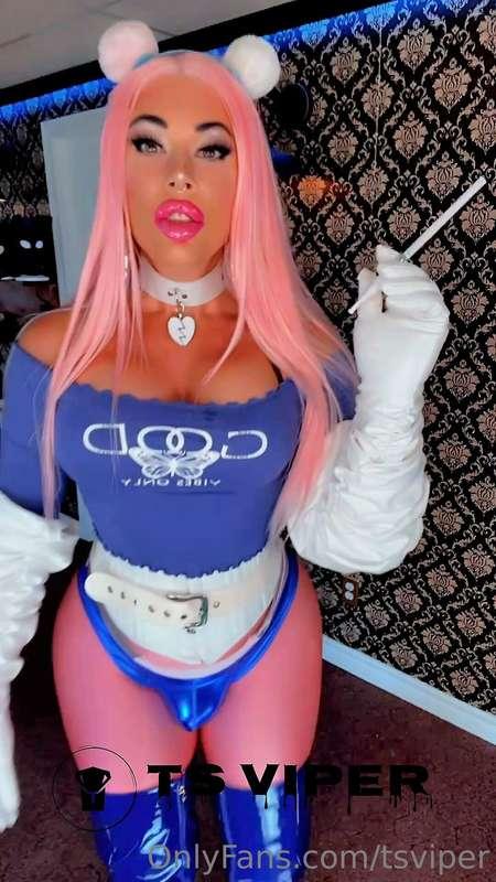 Another Bimbo video Cuming up soon,