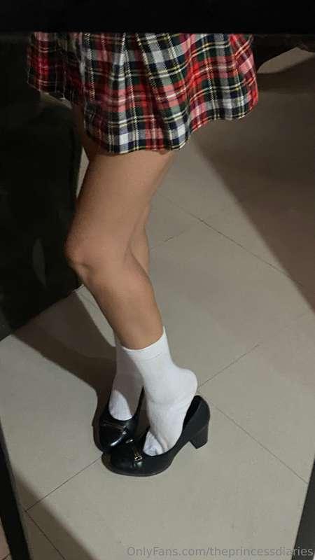 pov your fetish college girl is waiting for you to play😏🤤
